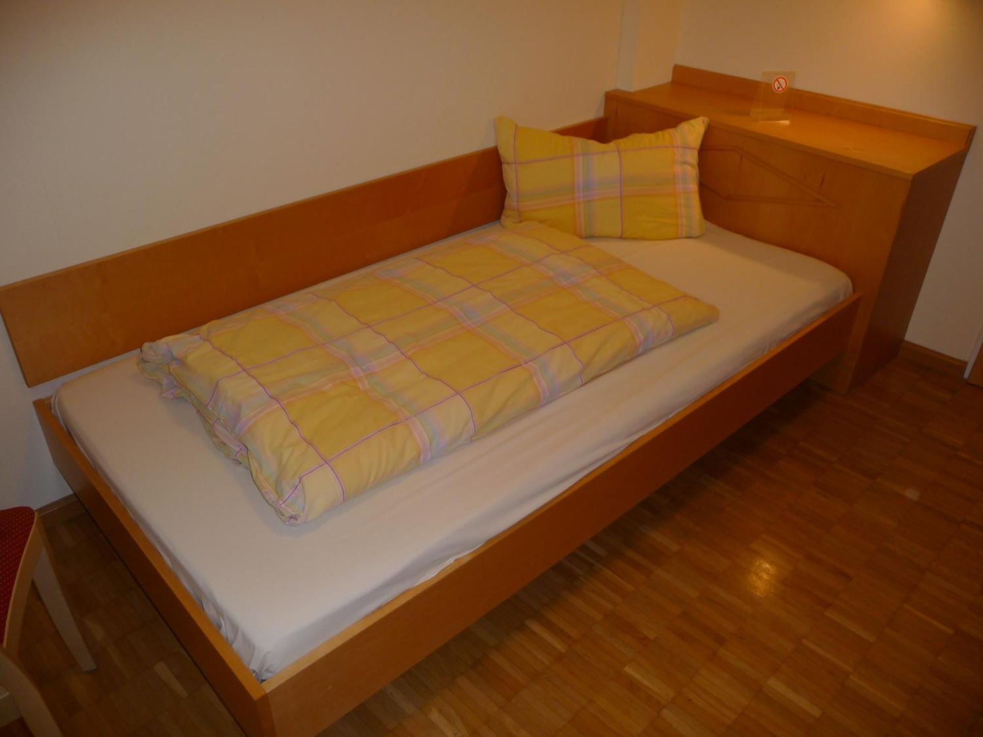Gasthaus-Pension Zum Kreuz Stuhlingen Zimmer foto